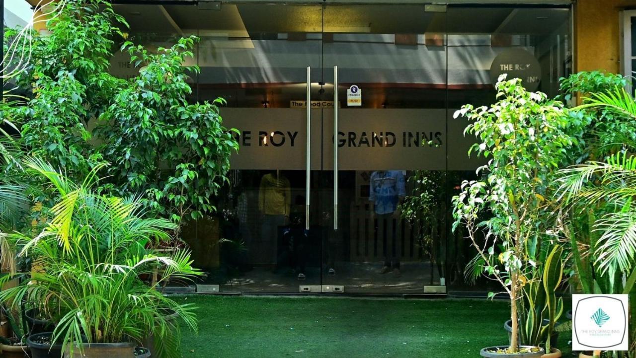 The Roy Grand Inns Bangalore Dış mekan fotoğraf